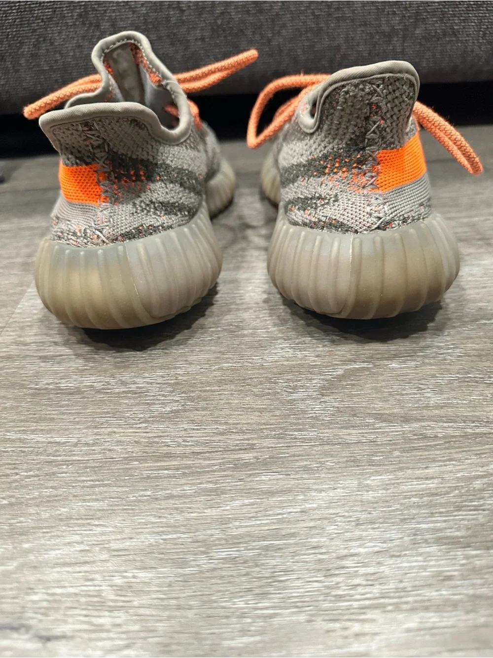 Yeezy Boost 350 V2 Gray with Orange Stripe Athletic Shoes Boys Size 5